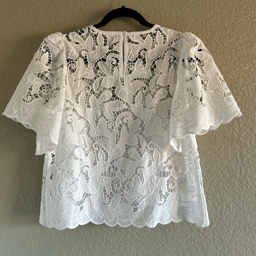 Express Embroidered Crochet Top Size Small NWT - Picture 4 of 7